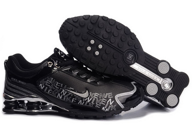 Homme Nike Shox R4 Chaussures Noir Silvery 392WL22 2014